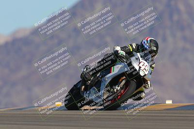 media/Oct-01-2023-SoCal Trackdays (Sun) [[4c570cc352]]/Turn 9 Set 1 (950am)/